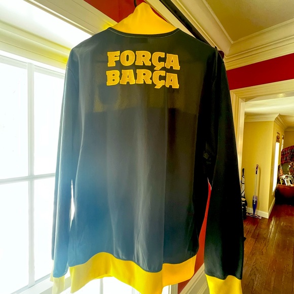 XL runs small great value - Picture 1 of 3